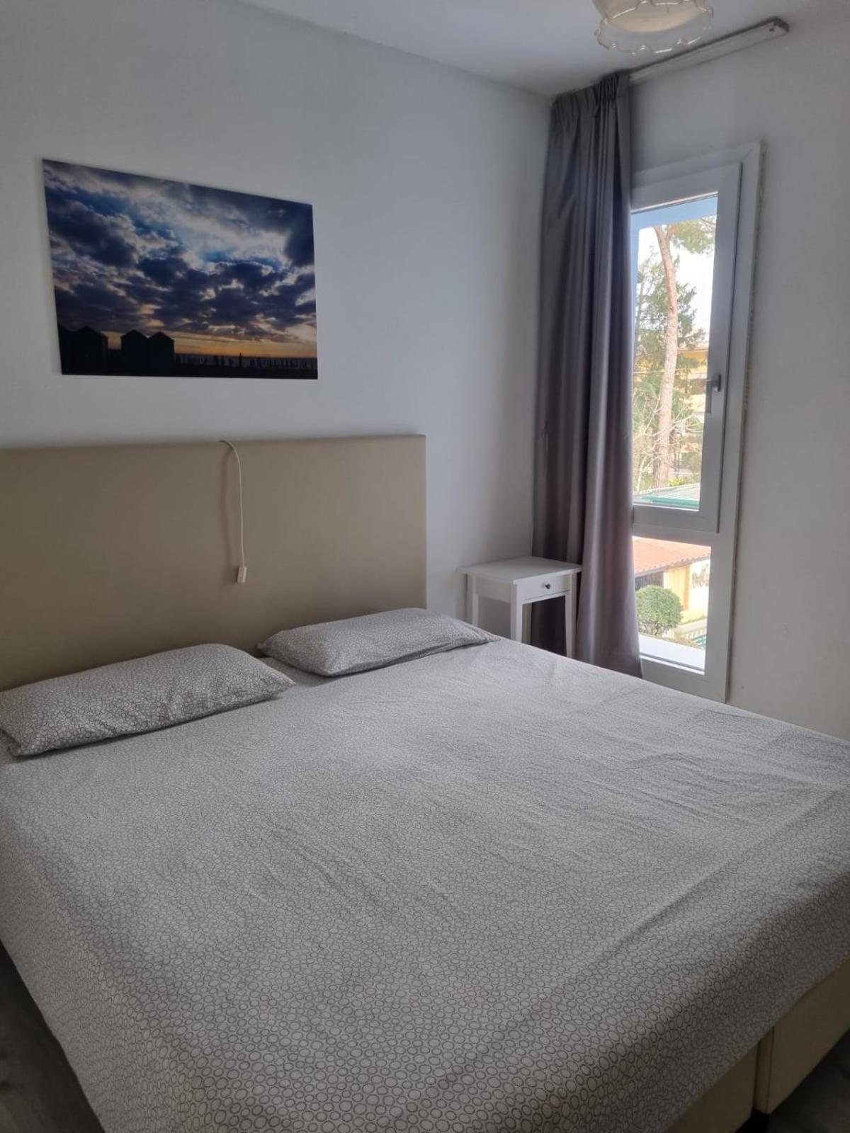 Appart-Hotel Holiday Lignano Sabbiadoro Exterior foto