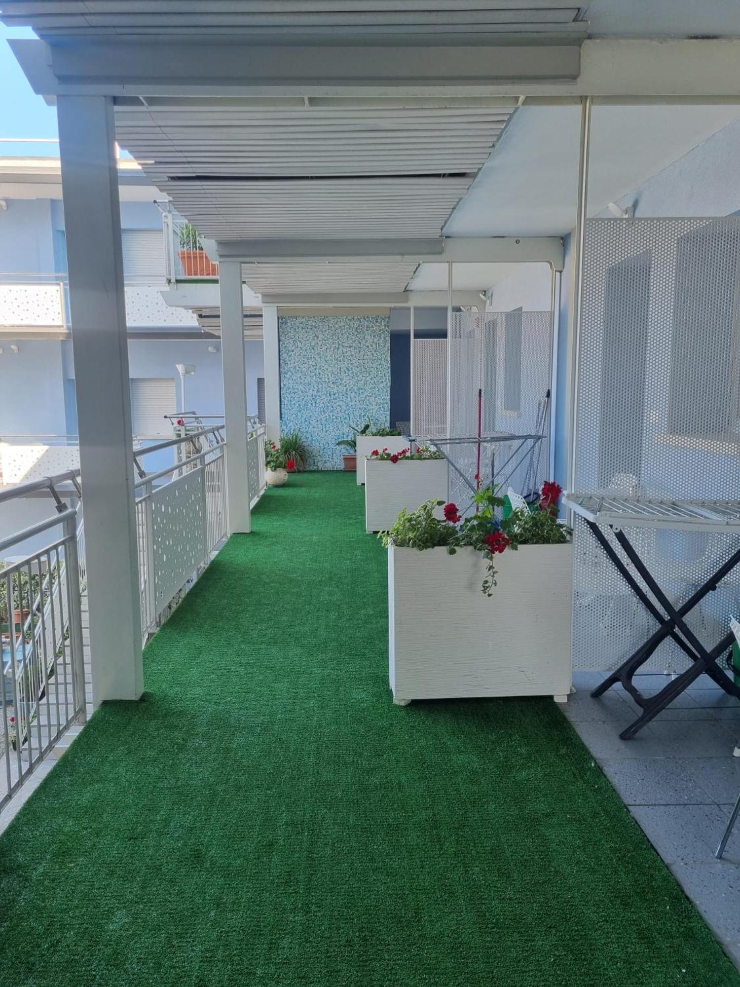 Appart-Hotel Holiday Lignano Sabbiadoro Quarto foto